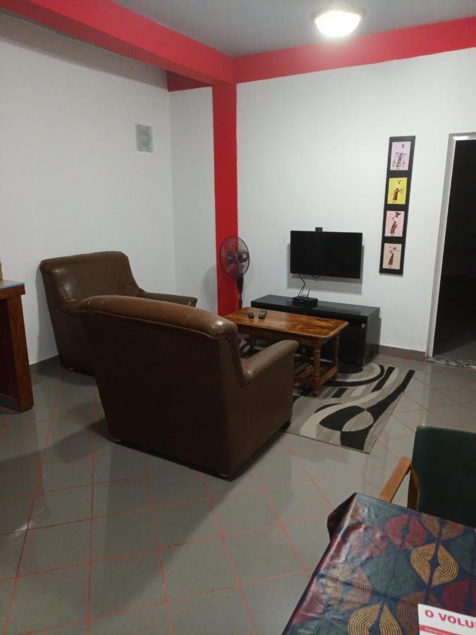 Hotel Badinca Alojamento Low Cost In Bissau Avenida Francisco Mendes Екстер'єр фото