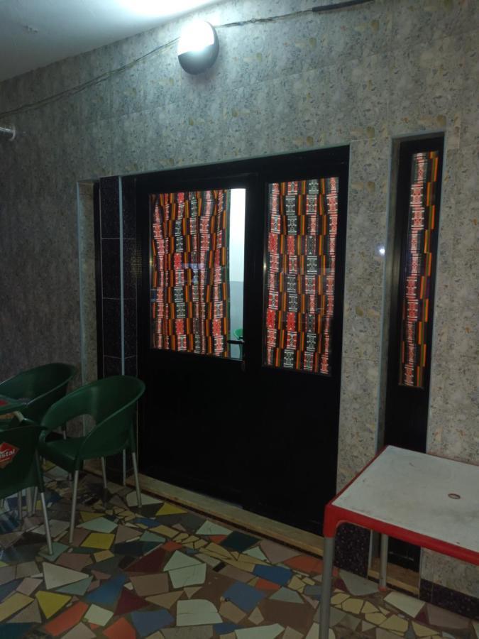 Hotel Badinca Alojamento Low Cost In Bissau Avenida Francisco Mendes Екстер'єр фото